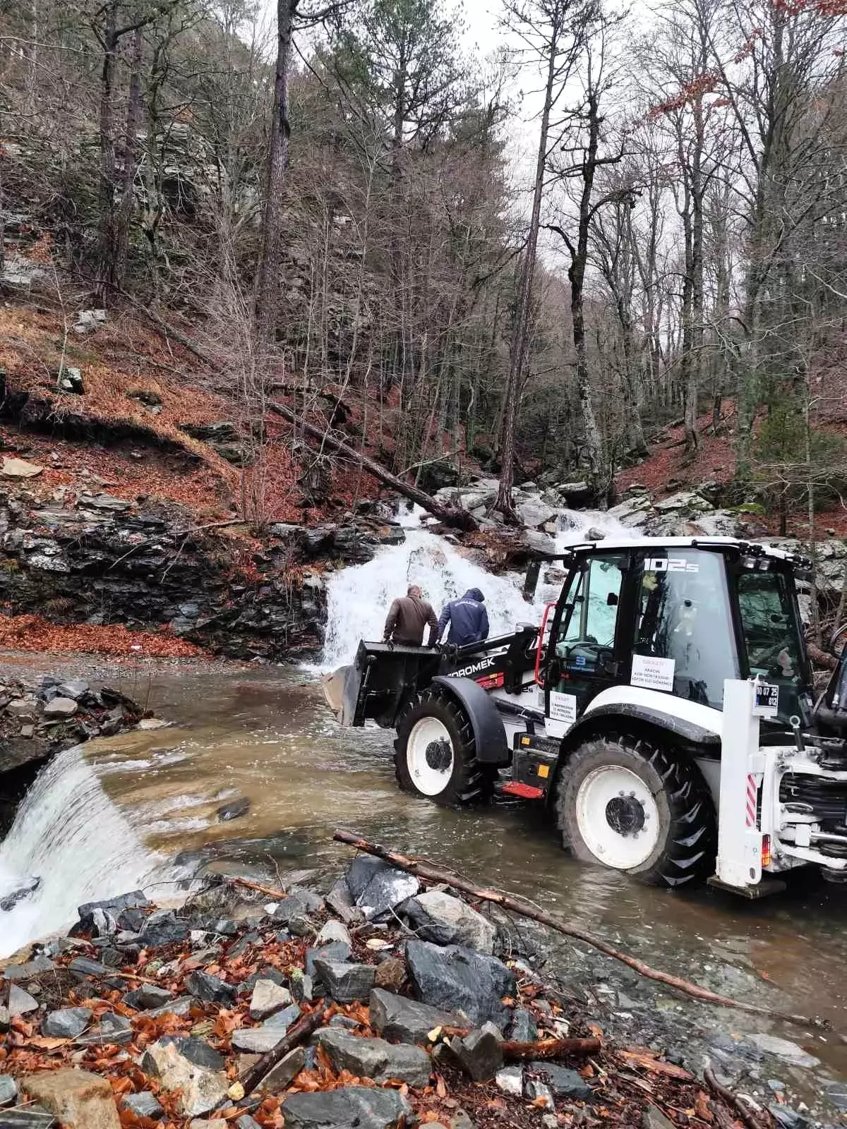 Kaz Dağları'nda 12 Saatlik Zorlu Kurtarma Sonunda 2 Kişi Güvende