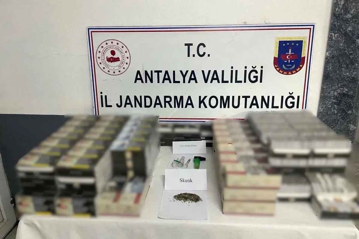 Manavgat'ta Büyük Uyuşturucu Operasyonu ve Kaçak Mallar Ele Geçirildi