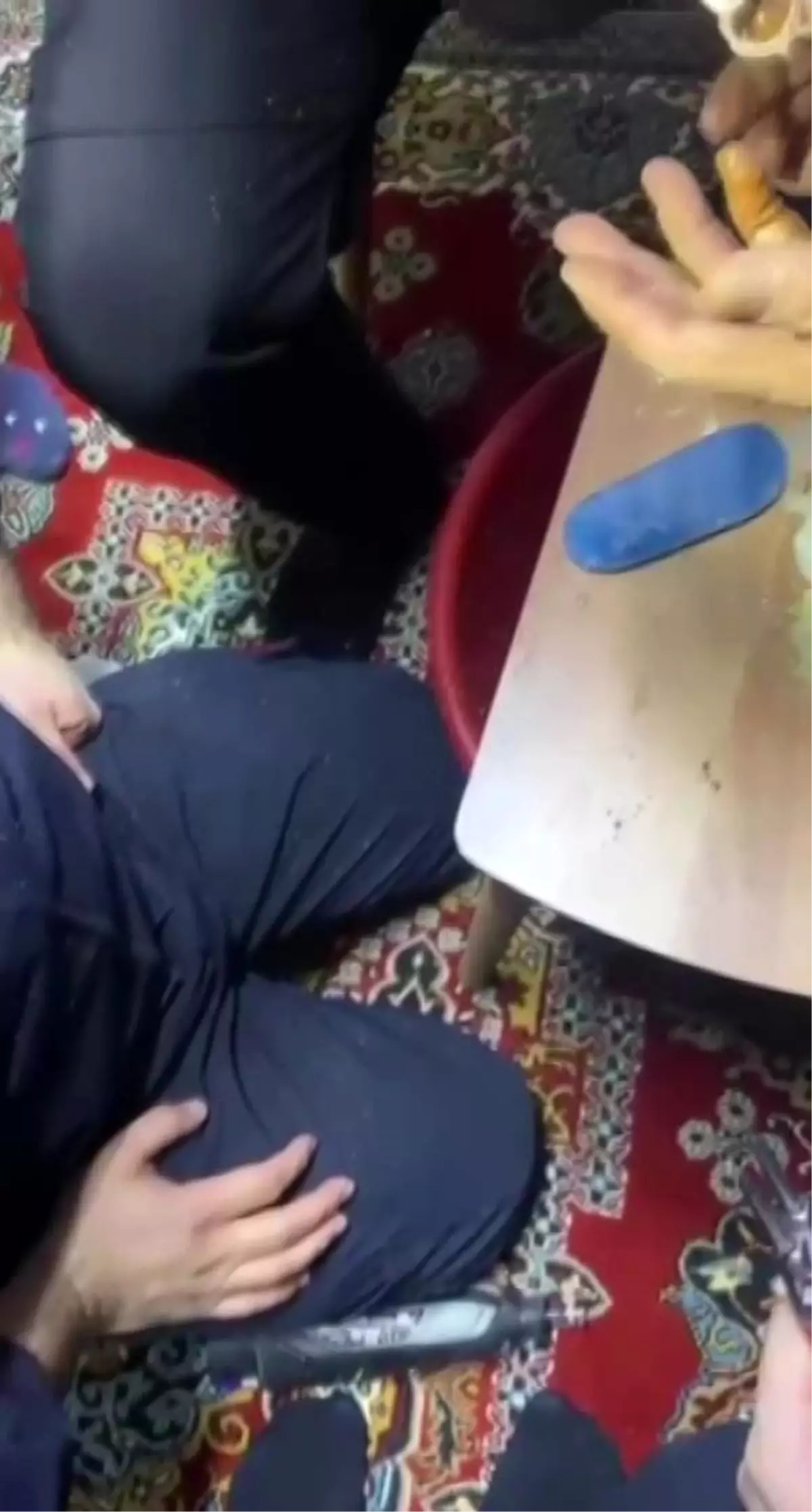 Adana'da Kombi Borusuna Sıkışan Parmak Olayı: Cankur Ekipleri Hızlı Müdahale Etti