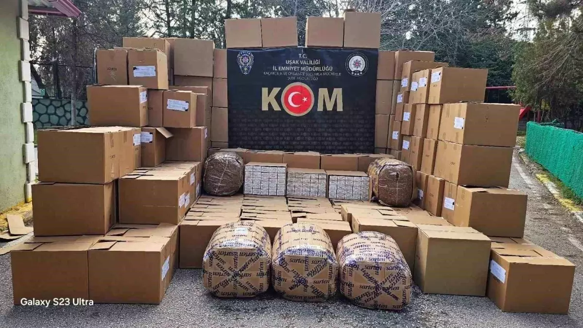 Uşak'ta Büyük Kaçak Tütün ve Makaron Operasyonu Sonuçlandı