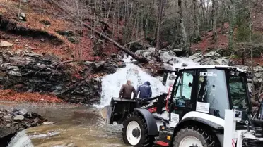Kurtarılan iki kişi