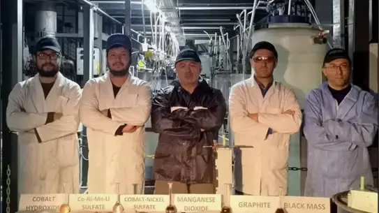 Elektronik atıkların ayrıştırılması ve metal geri kazanımı