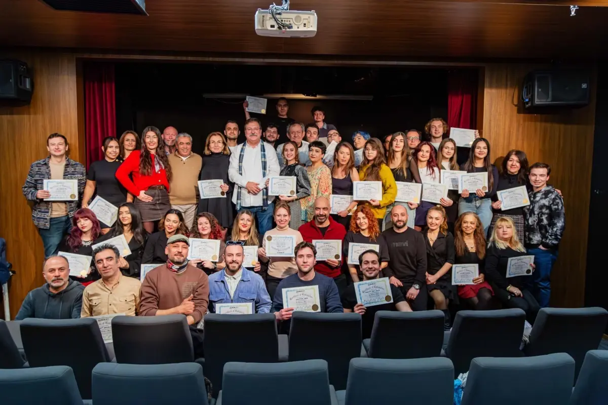 Folkart Academy, 2025-2026 Döneminin İlk Mezunlarını Tiyatro Atölyesiyle Kutladı