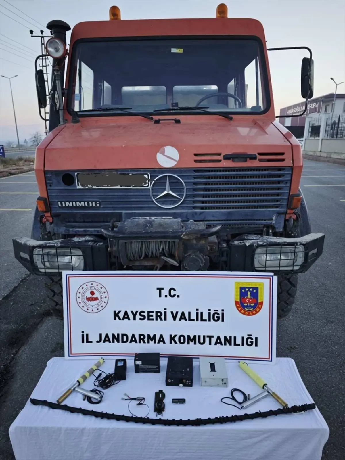 Kayseri Yeşilhisar’da Dronla Tespit Edilen Kaçak Kazı Şüphelileri Gözaltına Alındı