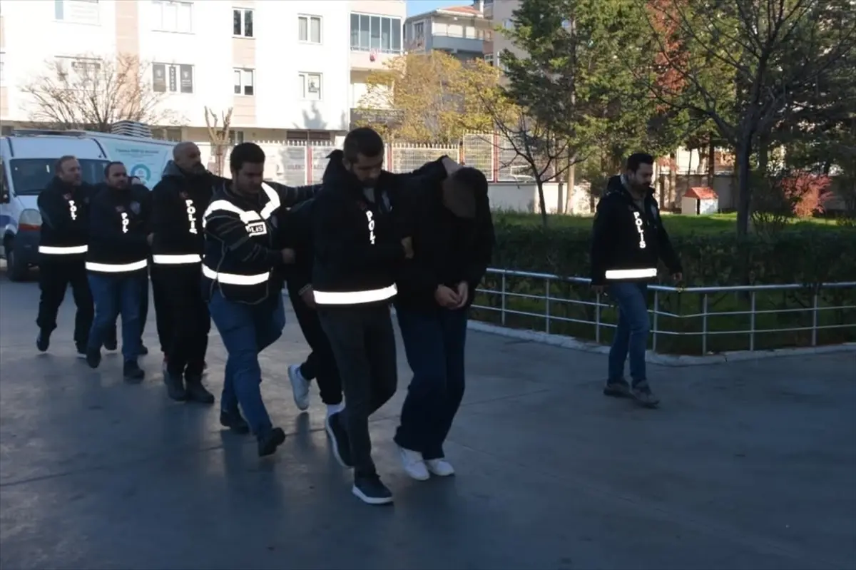 Lüleburgaz’da 7 Şüpheli Yağma ve Gasp Suçundan Tutuklandı