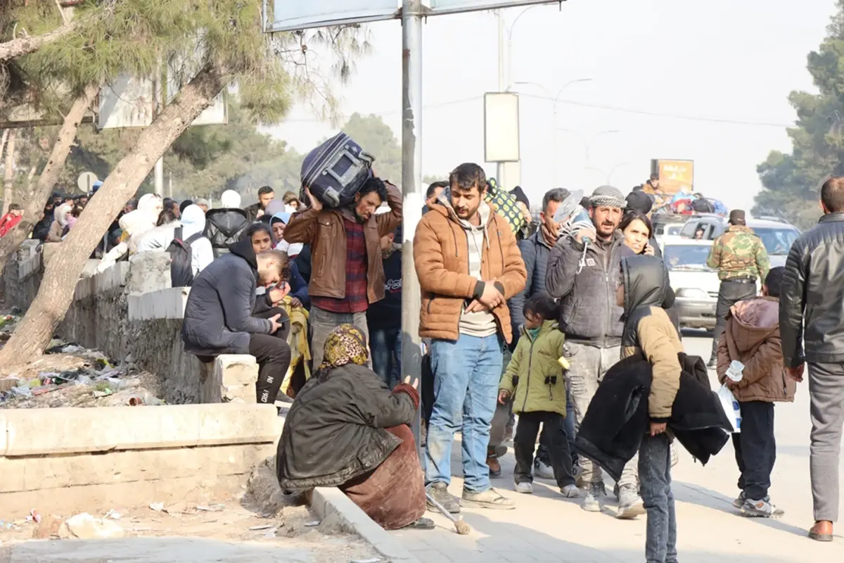 Halep'te Sivililer Güvenli Bölgelere Kaçarken PKK/YPG'den Ateş Açıldı