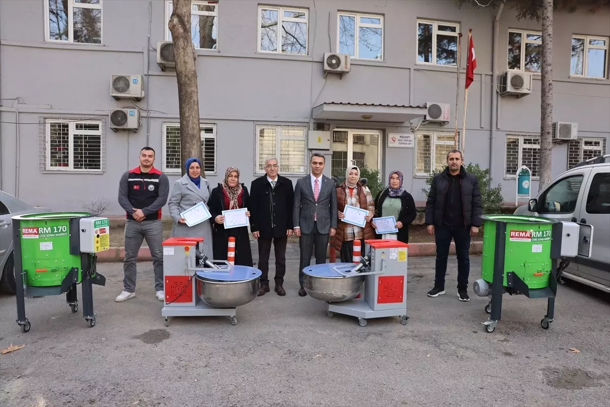 Pozantı’da Çiftçilere Yeni Üretim Ekipmanları Dağıtıldı