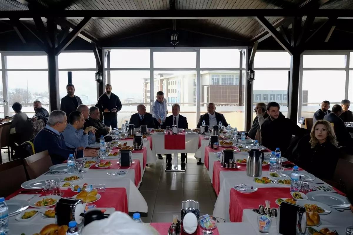 TOGÜ Rektörü Fatih Yılmaz'dan Gazeteciler Günü'ne Özel Mesaj