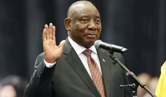 Ramaphosa ve diplomatik ekip