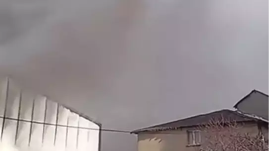 Esenyurt'ta Mobilya Fabrikasında Çıkan Yangın Büyük Çözümle Söndürüldü