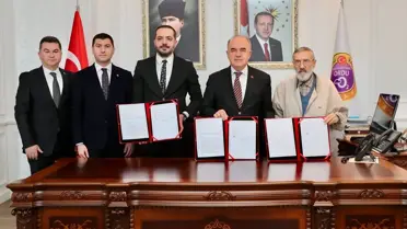 Sağlık hizmetlerine destek veren hayırsever Erdal Mehmet Reisoğlu