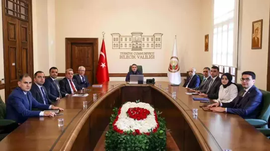 Toplantı sırasında alınan kararların özet tablosu