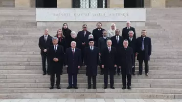 Anıtkabir önünde Malezya Başbakanı Enver İbrahim