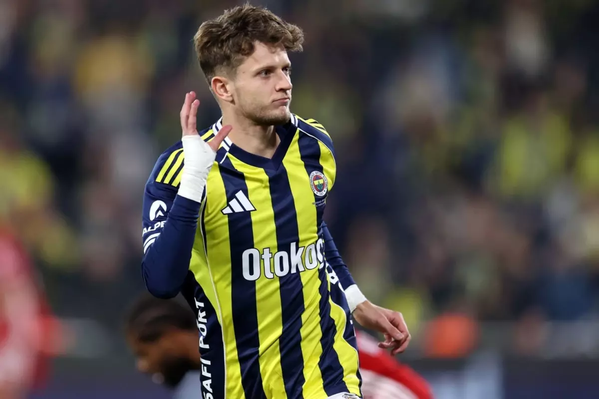 Fenerbahçe, Szymanski Transferi İçin Görüşmelere Başladı: Resmi Duyuru Yakında