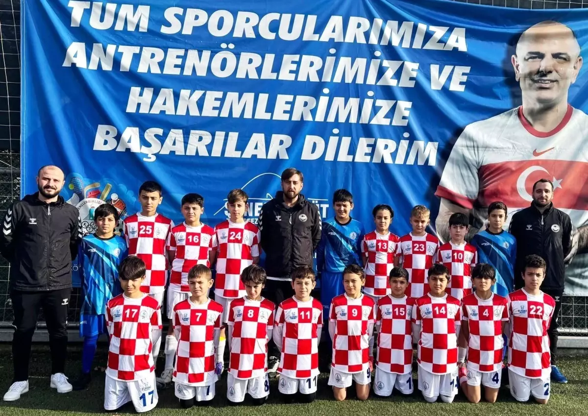 Körfez Gençlerbirliği Altyapısında U-12 ve U-14 Ligde Çifte Şampiyonluk