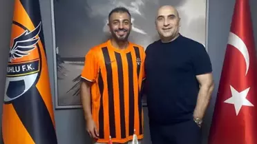 İzmir Çoruhlu FK’da Transfer Rüzgarı: Yasin Öztekin ve Nizamettin Çalışkan Takıma Katıldı