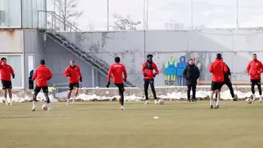 Sivasspor, Rey Manaj'ın Takıma Katılımını Sabırsızlıkla Bekliyor