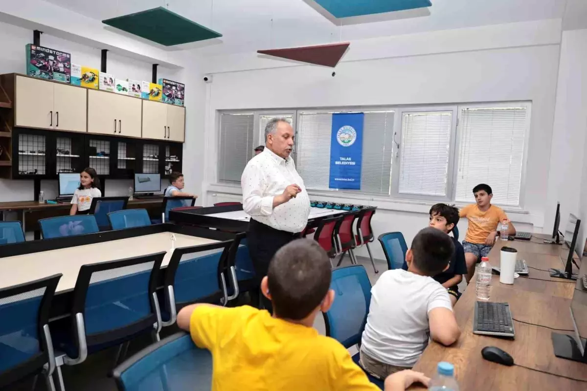 Talas Belediyesi’nden Yarıyıl Tatiline Teknoloji Desteği: Robotik ve 3D Tasarım Kursları