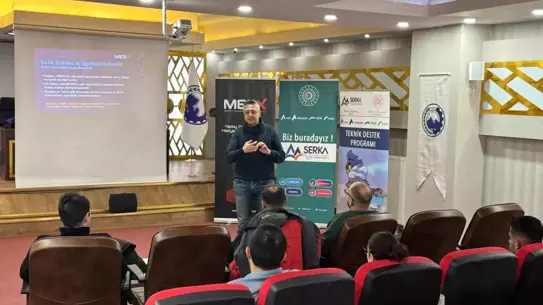 Eğitim sırasında kullanılan yapay zeka platformu