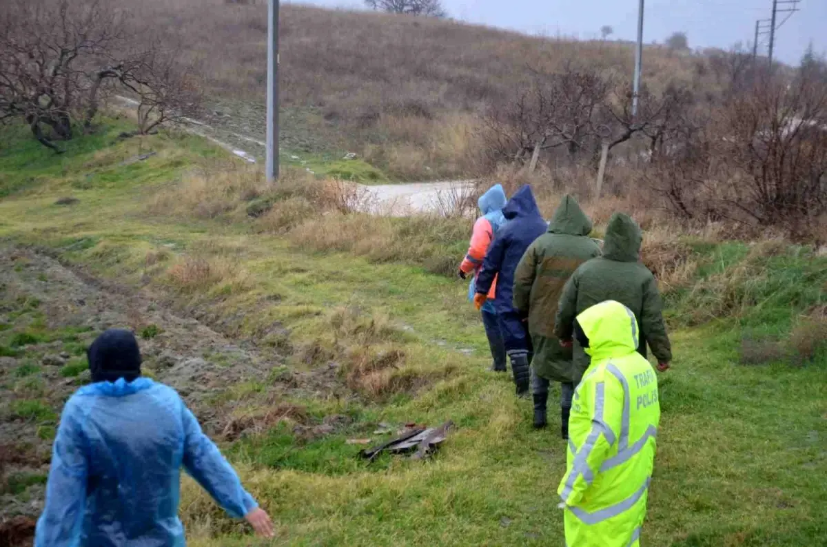 Demirci'de 52 Yaşındaki Şerife Çınar'ın Kayıp Arama Çalışmaları 7. Gününe Girdi