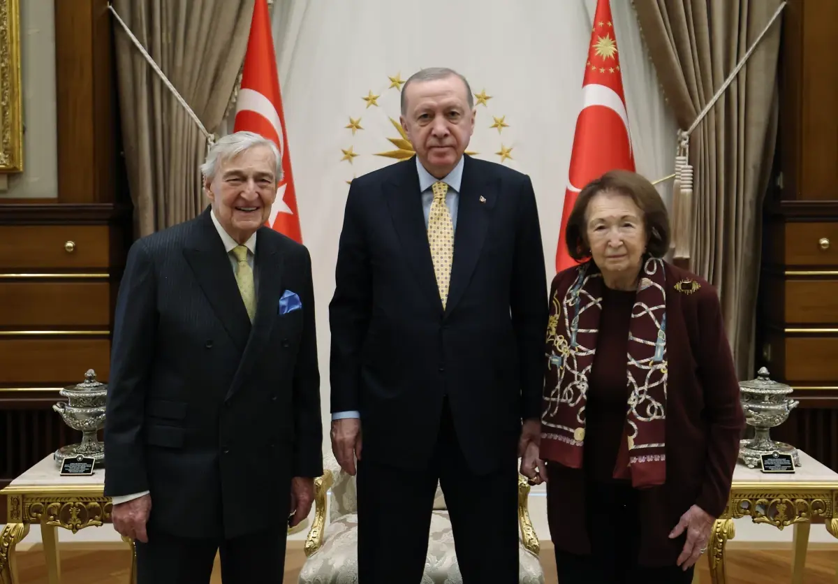 Cumhurbaşkanı Erdoğan, Koç Holding Liderleriyle Özel Görüşme Gerçekleştirdi