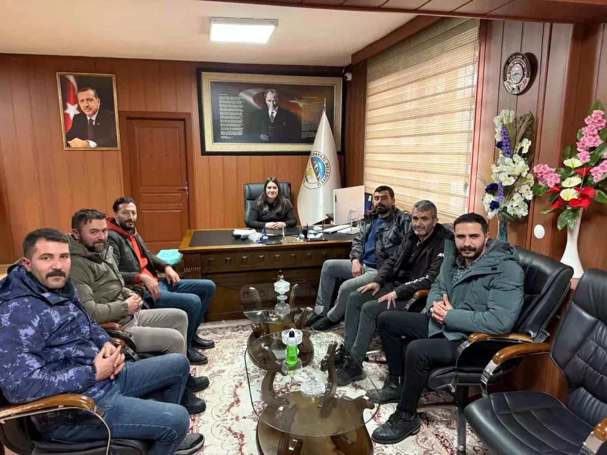 Karayazı’da Esnaf Dayanışması Yeni Bir Dernekle Güçleniyor