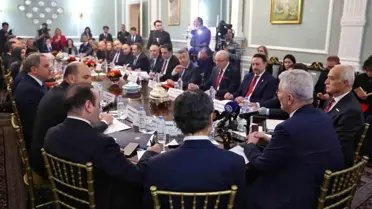 Bakan Bolat toplantı sırasında