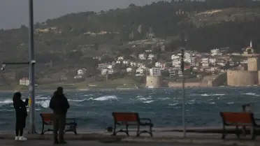 Feribotlar fırtına sonrası yeniden hareket ediyor