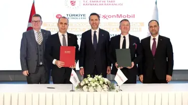 TPAO ve ExxonMobil temsilcileri