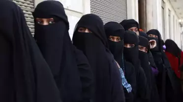 Bihar’da Yüz Kapalı Müşterilere Kuyumcu Girişi Yasaklandı