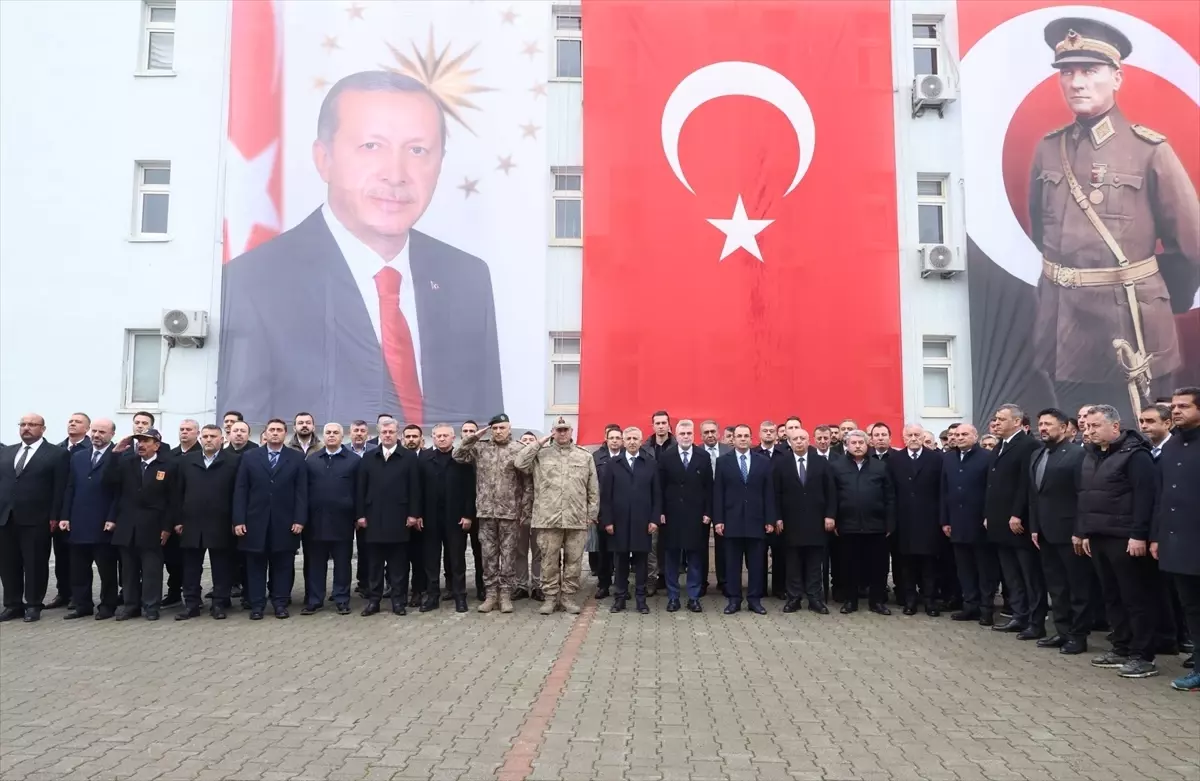 Kahramanmaraş’ta Jandarma ve Emniyete 88 Yeni Araç Teslim Edildi