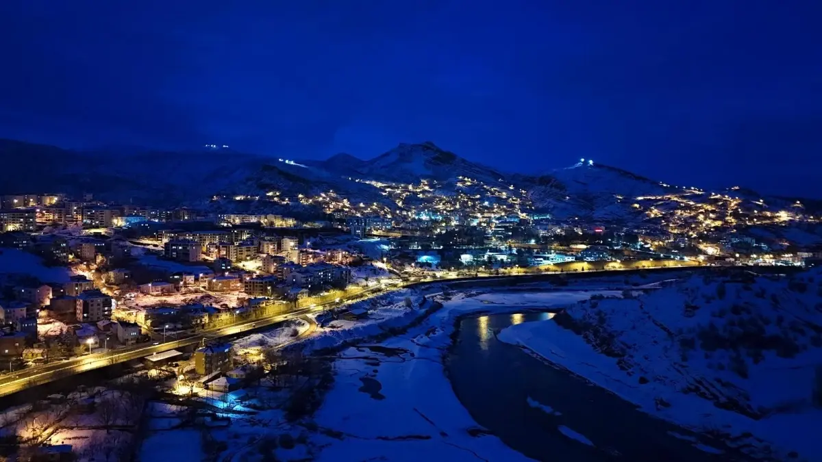 Tunceli’de Şiddetli Kar Yağışıyla Eğitim Bir Gün Ertelendi