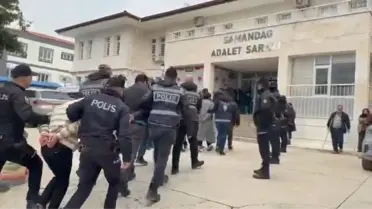 Olay yerinde polis ekipleri