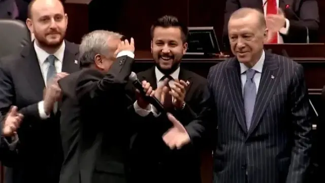 CHP toplantısında konuşma