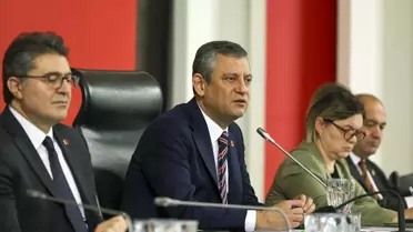 Parti meclisi oturumundan bir kare