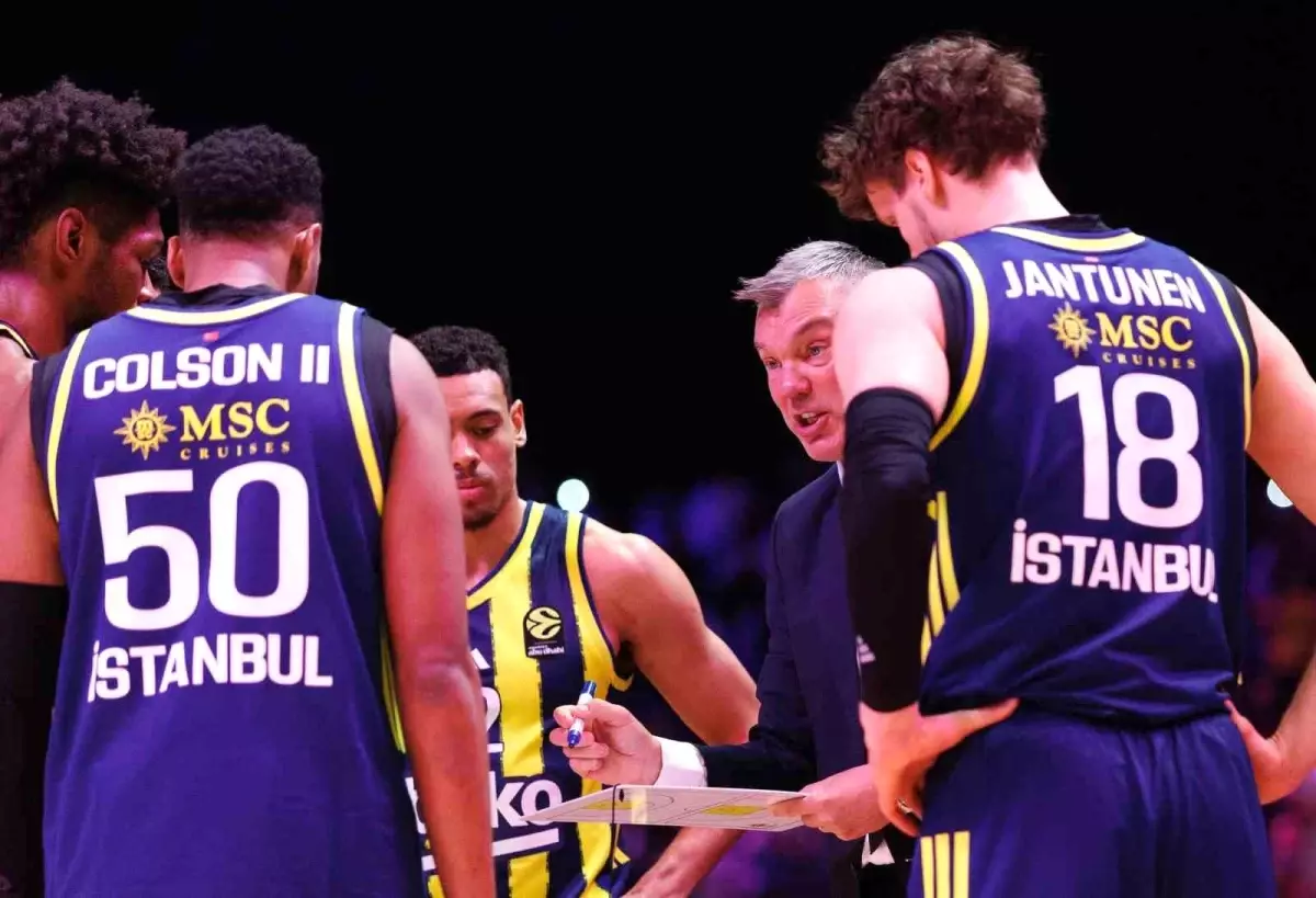 Fenerbahçe Beko, EuroLeague’de Dubai Basketbol’a 92-81 Yenildi