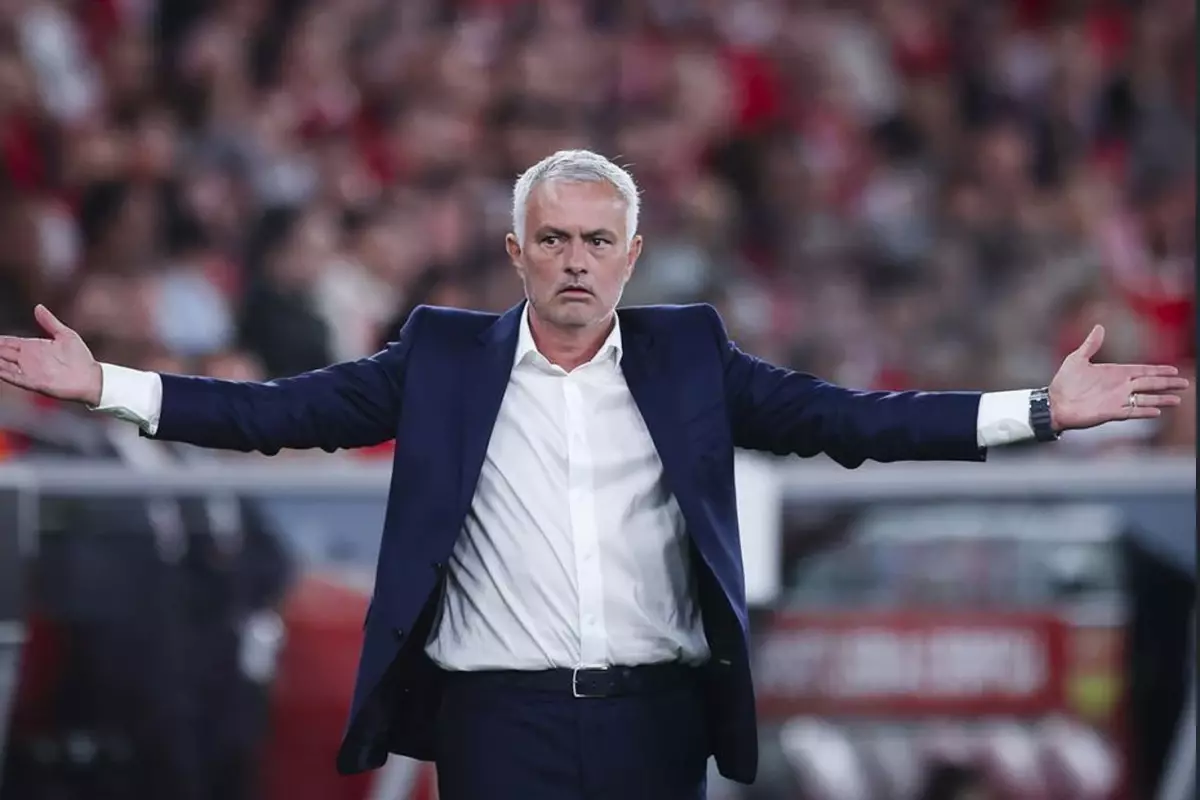 Mourinho'dan Türkiye'ye Açık Eleştiri: Hakem ve Kaleci Tartışması