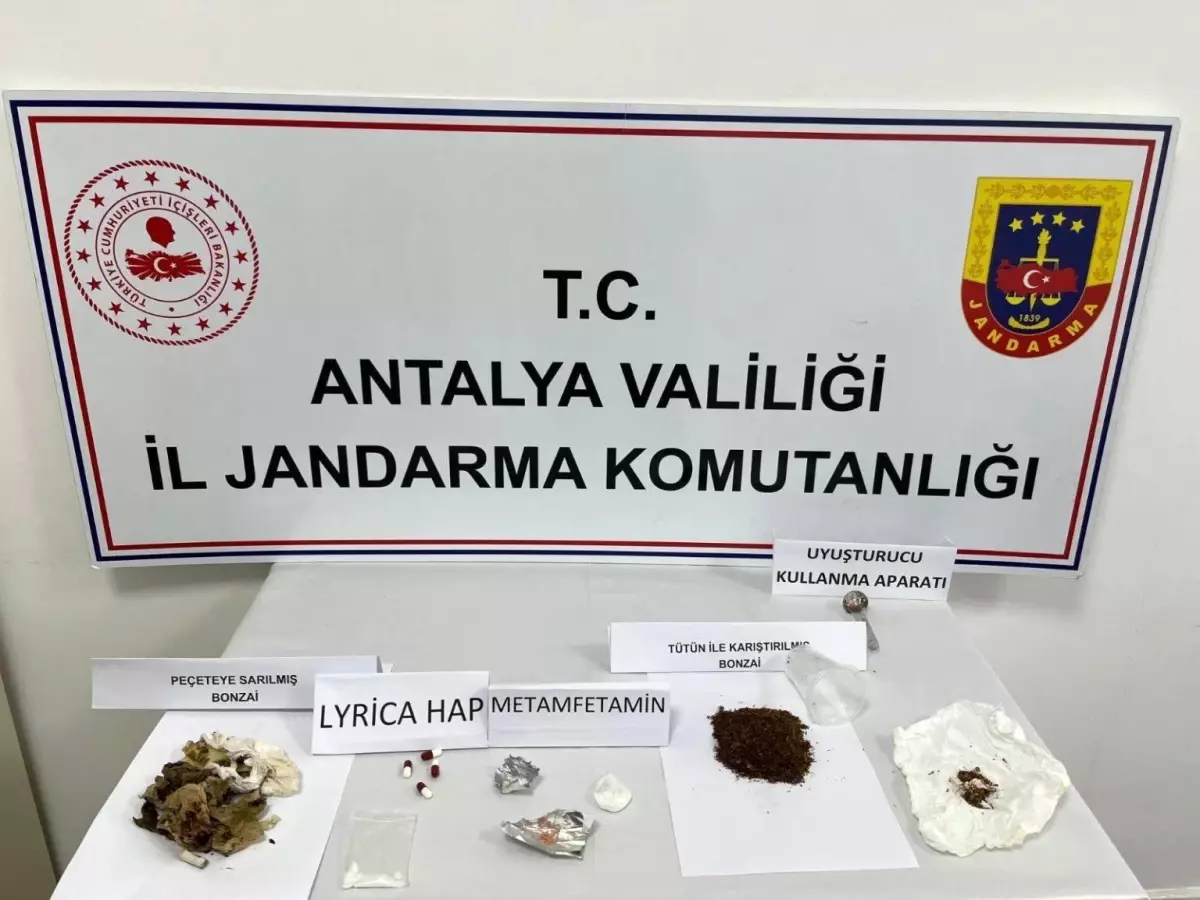 İbradı'da Jandarma Uyuşturucu Operasyonu: 5 Şüpheli Tutuklandı