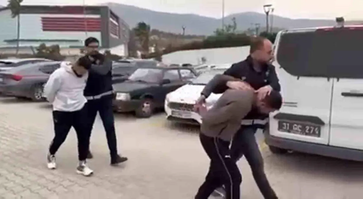 İskenderun’da Yasa Dışı Bahis Şebekesi Çökertildi: 2 Şahıs Tutuklandı