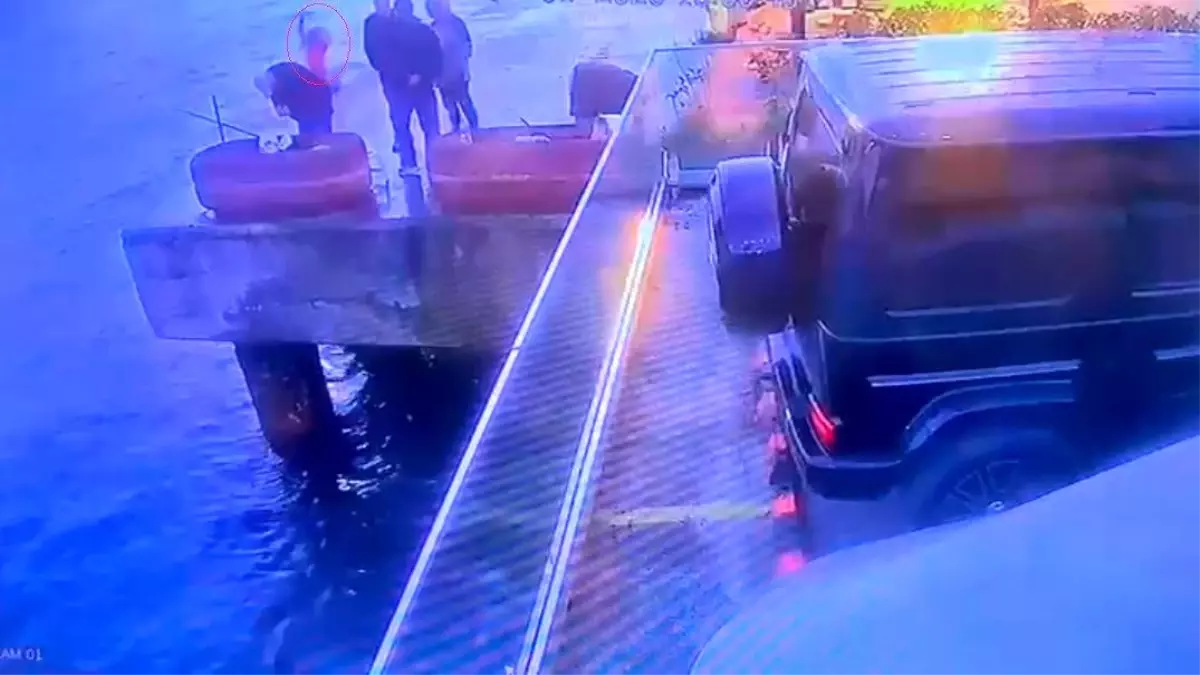 Sarıyer'de Motosikletli Genç Denize Düşerek Hayatını Kaybetti