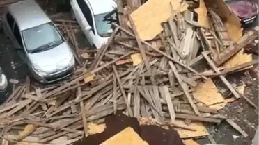 Kocaeli Cumhuriyet Mahallesi'nde yıkılan evin yakın çekim fotoğrafı