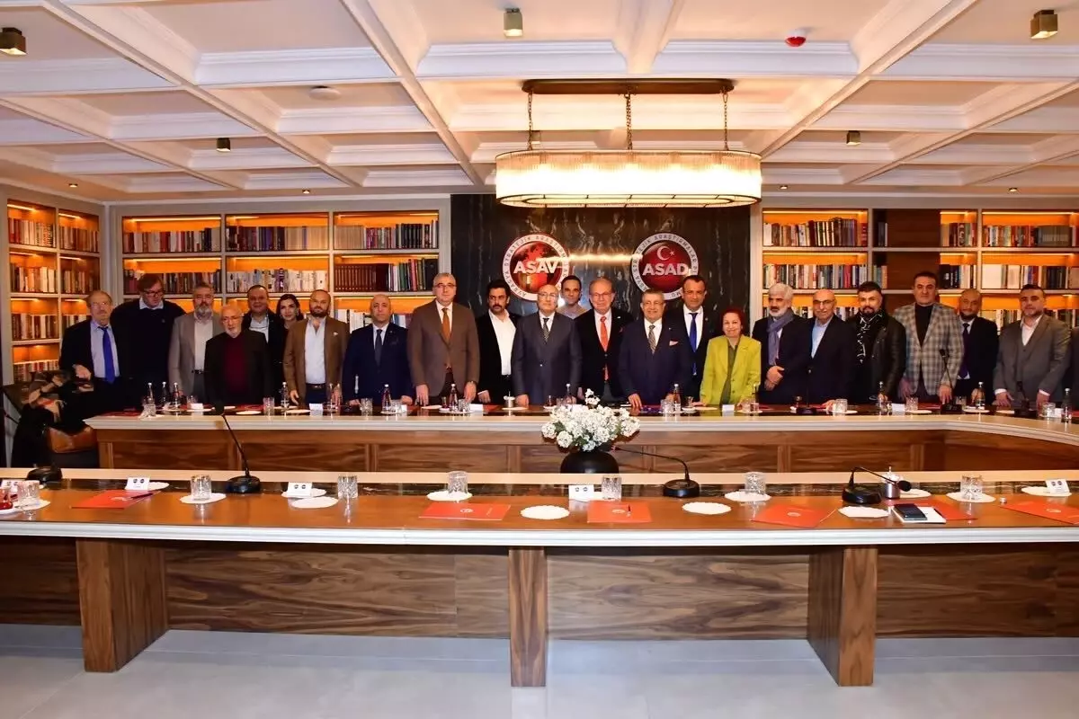 ASAVTALKS'ta Küresel Gelişmeler: Türkiye'nin Stratejik Rolü ve Bölgesel Gerilimler