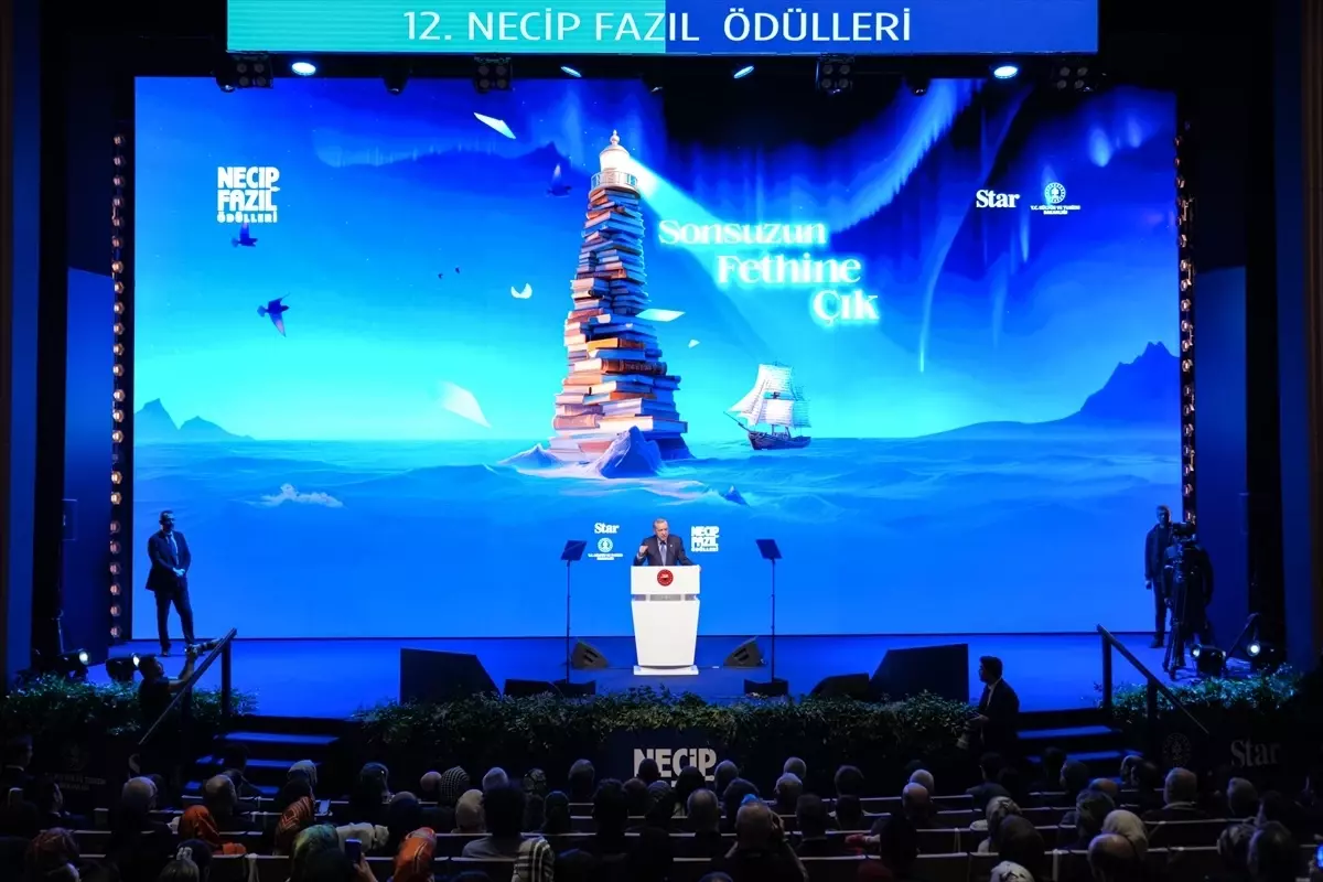 Cumhurbaşkanı Erdoğan, 12. Necip Fazıl Ödülleri'nde Sanat ve Düşünceye Yön Verdi