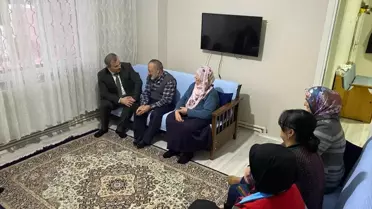 Niksar Kaymakamı Kadir Perçi, Şehit Ailelerini Ziyaret Etti