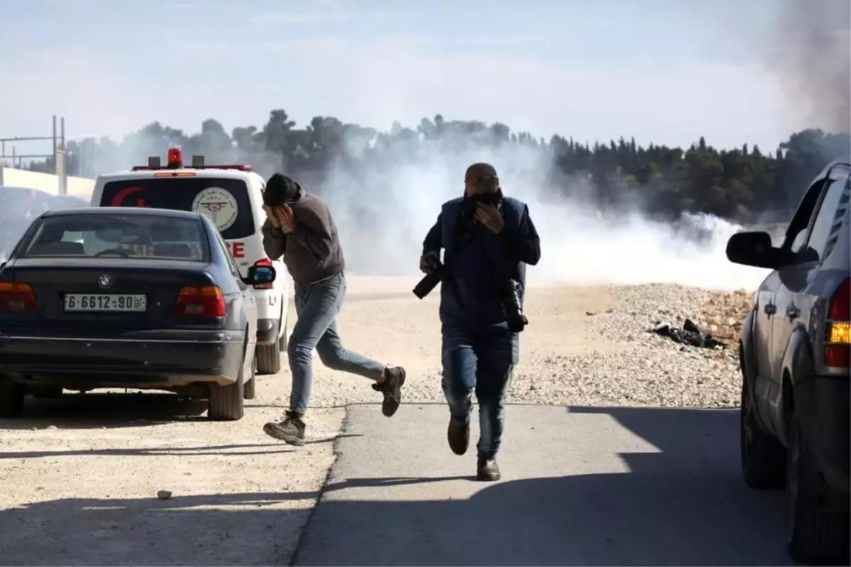 İsrail'in Nablus Operasyonu: Filistinli Evler Yıkıldı