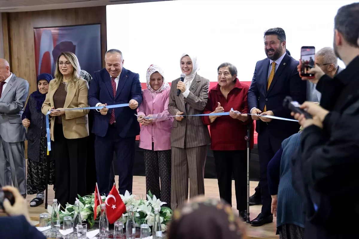 Bakan Göktaş, Kapadokya’da Yeni Yaşlı Bakım Merkezi Açılışını Kutladı