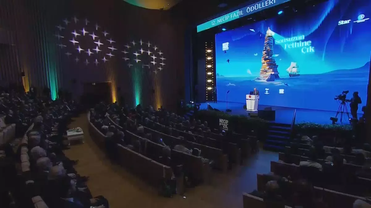 Erdoğan, 12. Necip Fazıl Ödülleri'nde 'Sonsuzun Fethine Çık' Temasını Vurguladı
