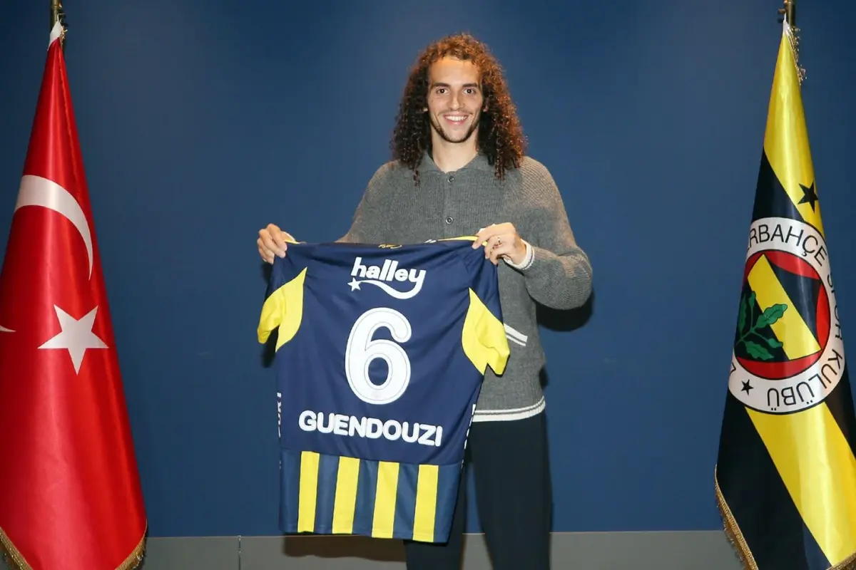 Fenerbahçe, Orta Saha Gücünü Matteo Guendouzi ile Güçlendirdi