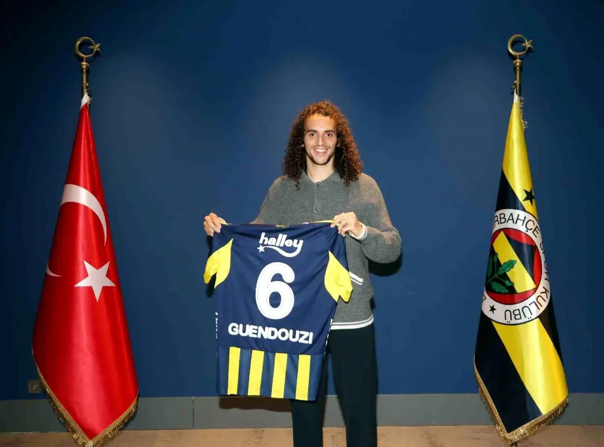 Matteo Guendouzi, Fenerbahçe’ye 4,5 Yıllık Sözleşmeyle Katıldı