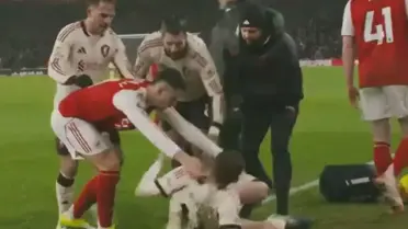 Martinelli'nin Tartışmalı Müdahalesi: Premier Lig'de Arsenal ve Liverpool Maçında Gündem Oldu